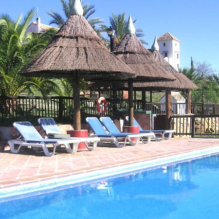 Rural Cottage, With Pool & Optional Private 6 Guests Jacuzzi Tolox Exterior photo